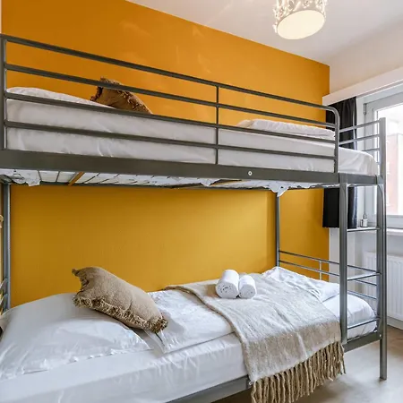 Apartment Huswell - Comfortable With Sea View