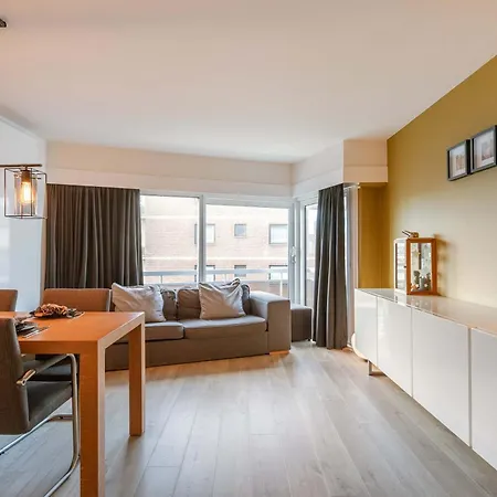 Apartment Huswell - Comfortable With Sea View Middelkerke