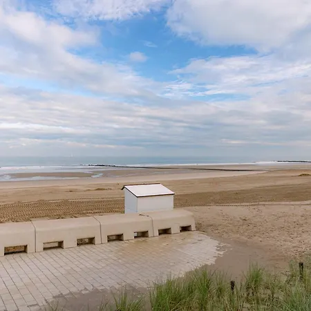 Huswell - Comfortable With Sea View Appartement Middelkerke